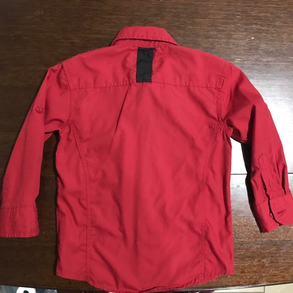 🌸Red Button Down - Picture 4 of 4